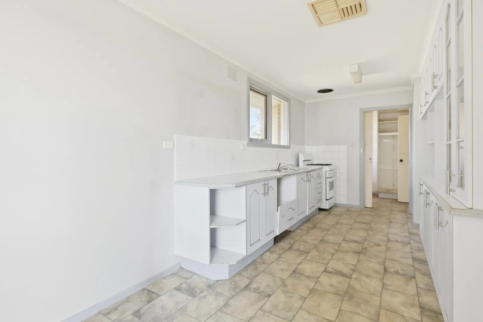 11 Nelson Street, Darley, VIC, Darley - Thumbnail 2