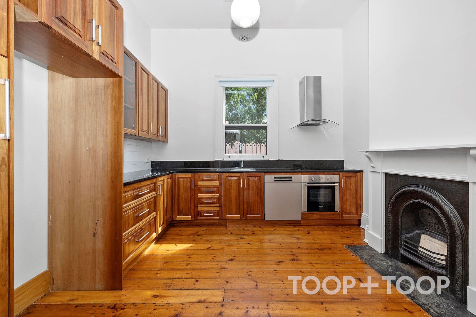 27 Mansfield Street, North Adelaide SA 5006, North Adelaide - Thumbnail 2