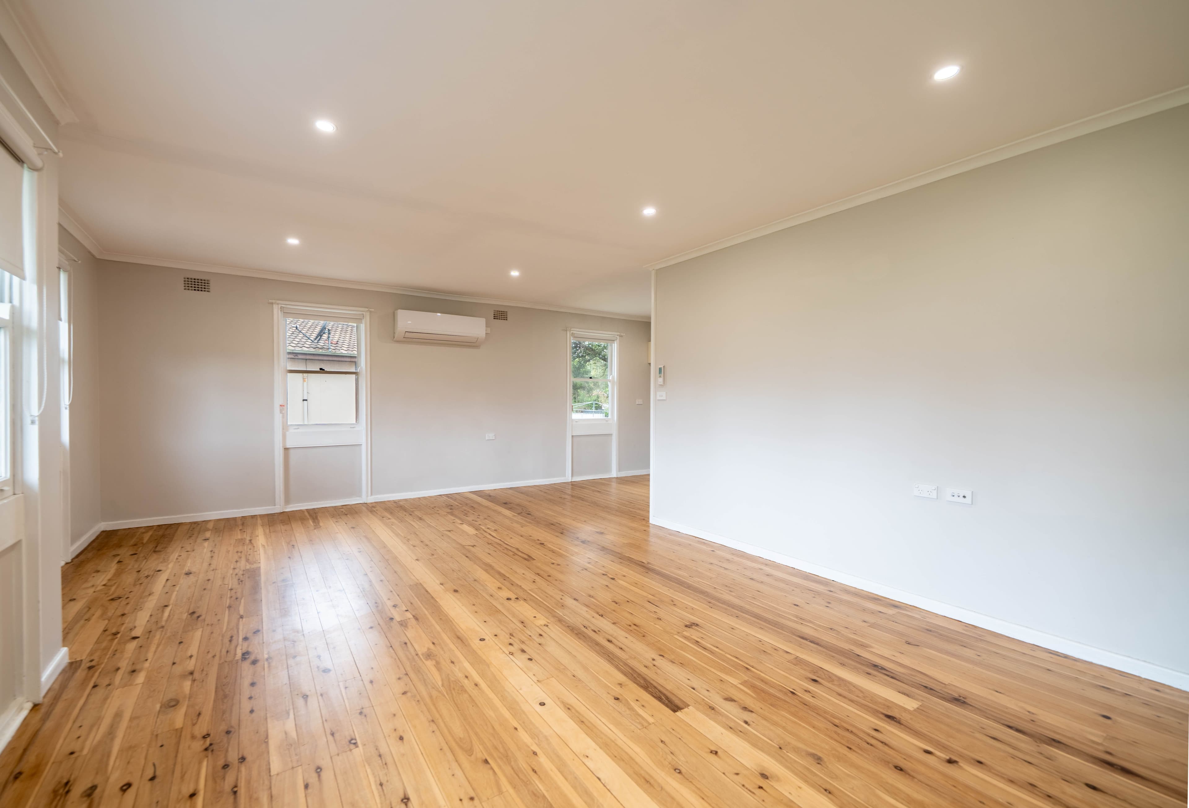 34 Cedar Crescent, Forbes NSW 2871, Forbes - Thumbnail 2