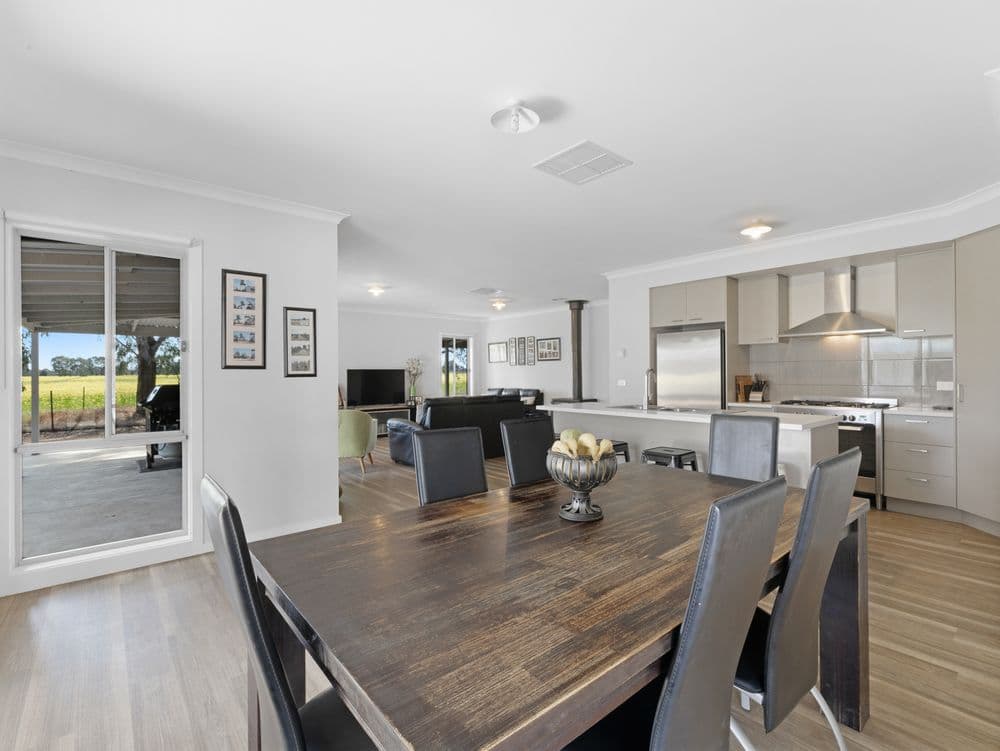 663 Carraragarmungee Estate Road, BYAWATHA, VIC 3678, Byawatha - Thumbnail 4