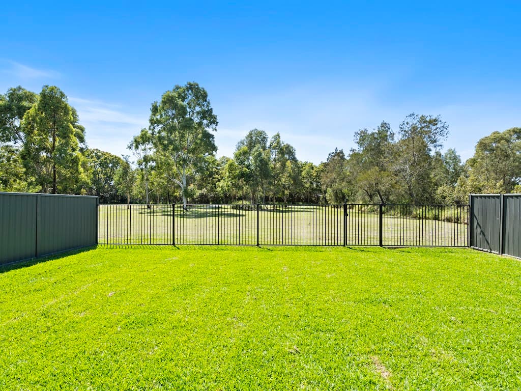 19 Thomas Street, Birkdale, QLD, 4159, Birkdale - Thumbnail 2