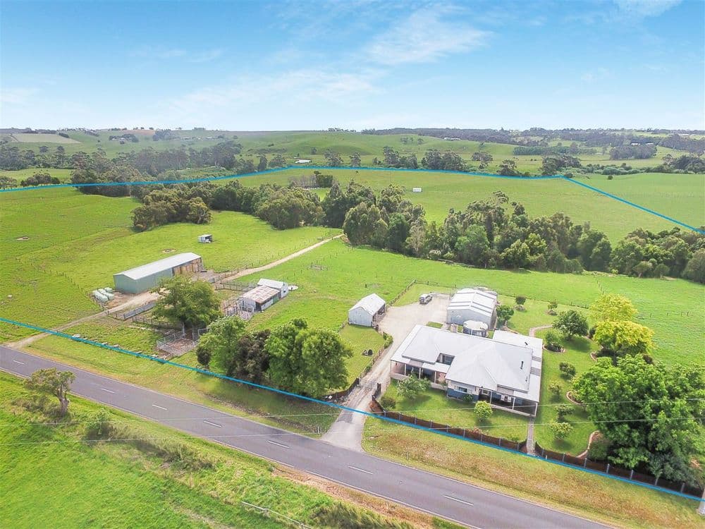 70 Loch Kernot Road, Loch, VIC 3945, Loch - Thumbnail 3