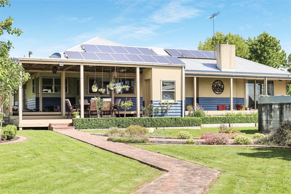 70 Loch Kernot Road, Loch, VIC 3945, Loch - Thumbnail 4