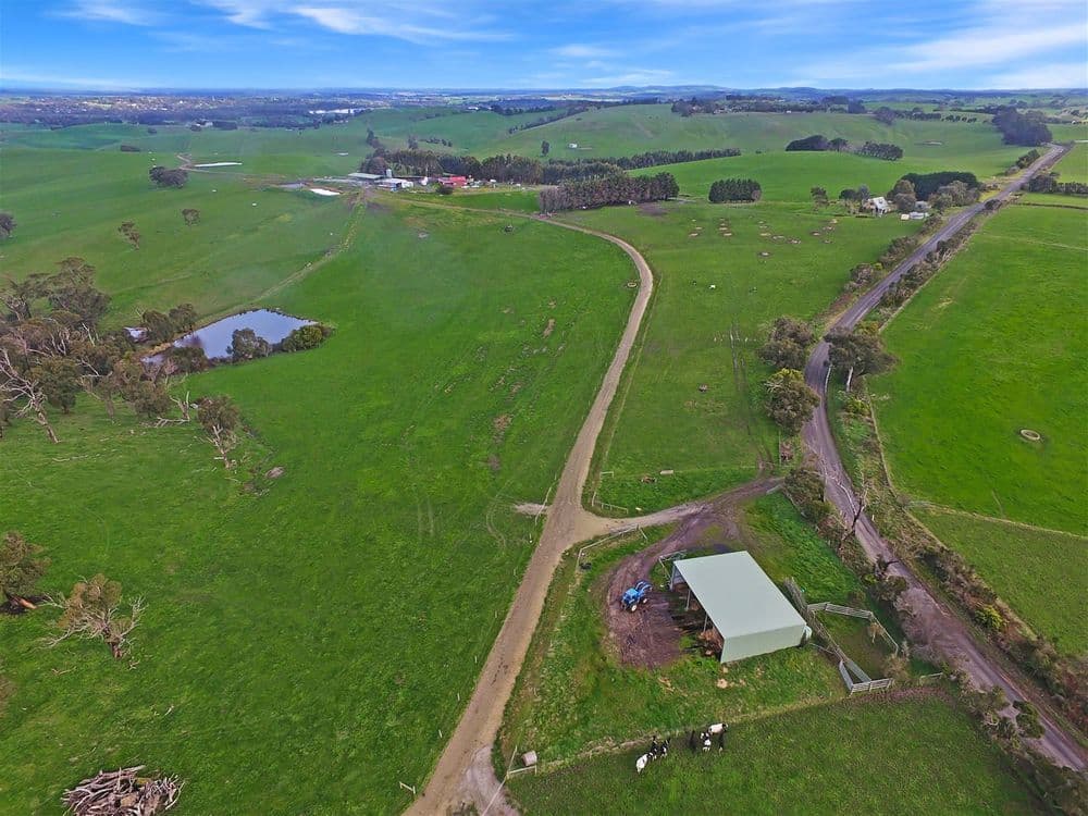 24 McIntoschs Road, Meeniyan, VIC 3956, Meeniyan - Thumbnail 5