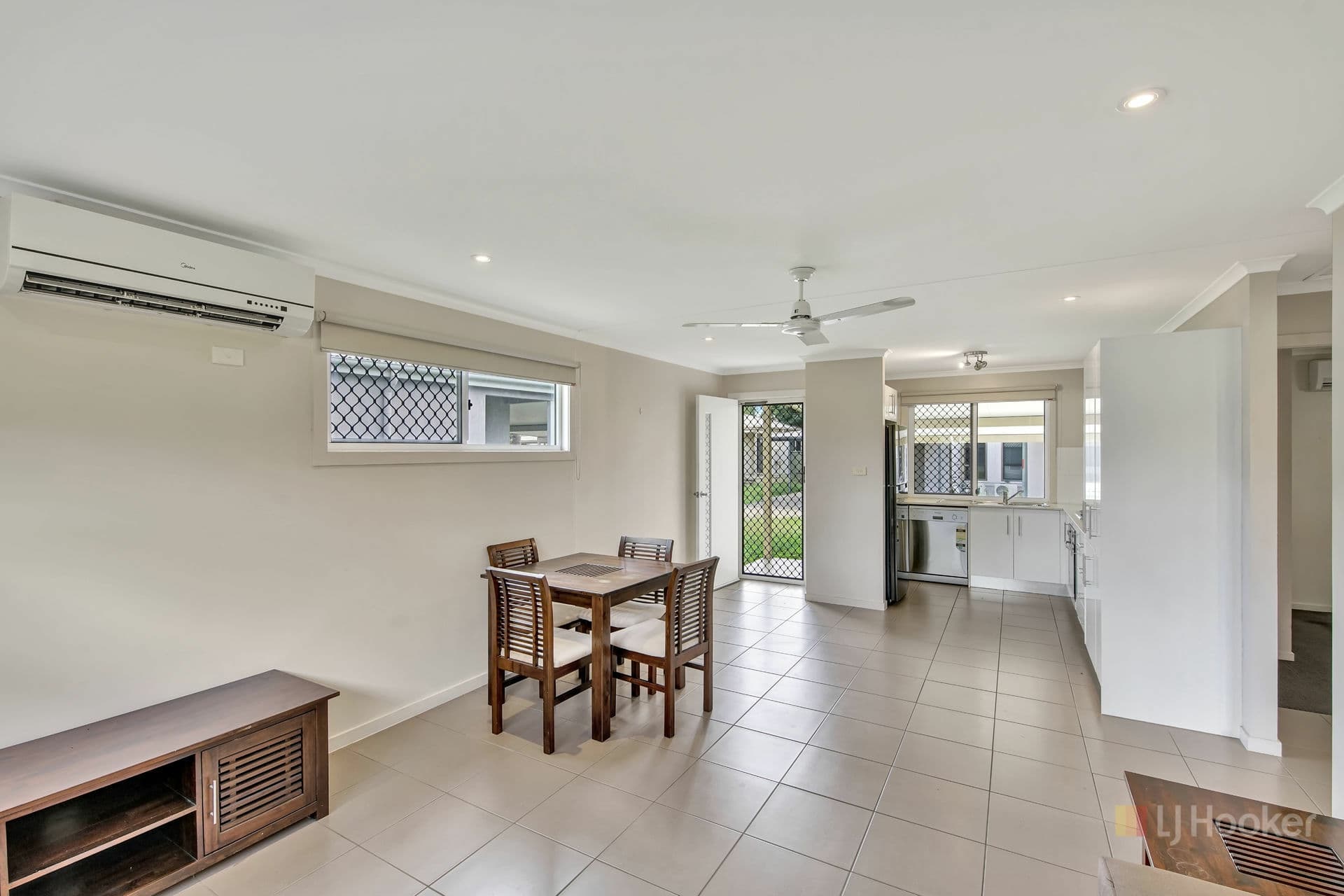 31/8 Atkinson Street, Middlemount, Middlemount - Thumbnail 4