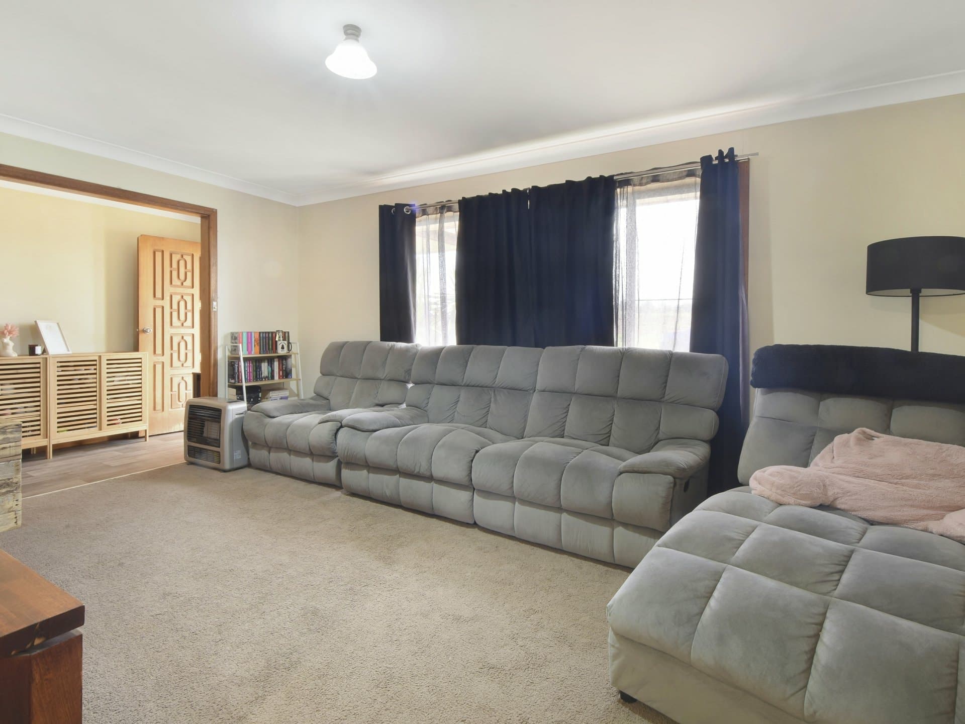 80 Orchard Street, Young, Young - Thumbnail 3