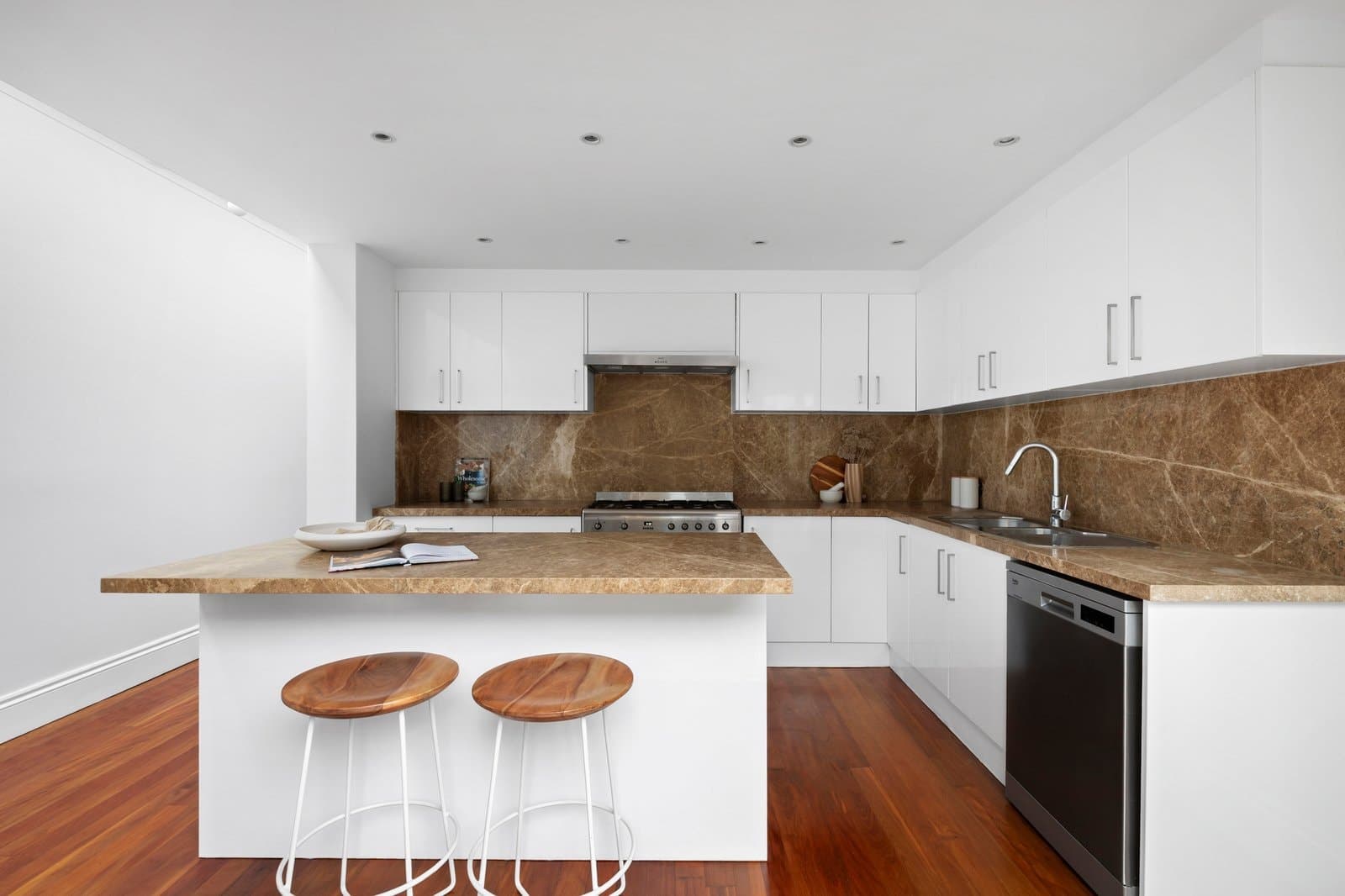 12 Little O'Grady Street, Albert Park - Thumbnail 4