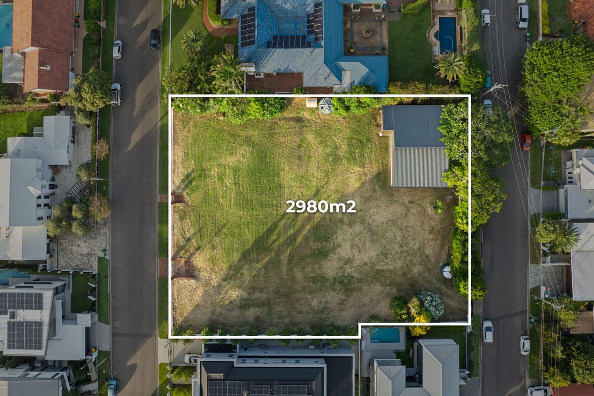 14 Otway Street, Holland Park QLD 4121, Holland Park - Thumbnail 2