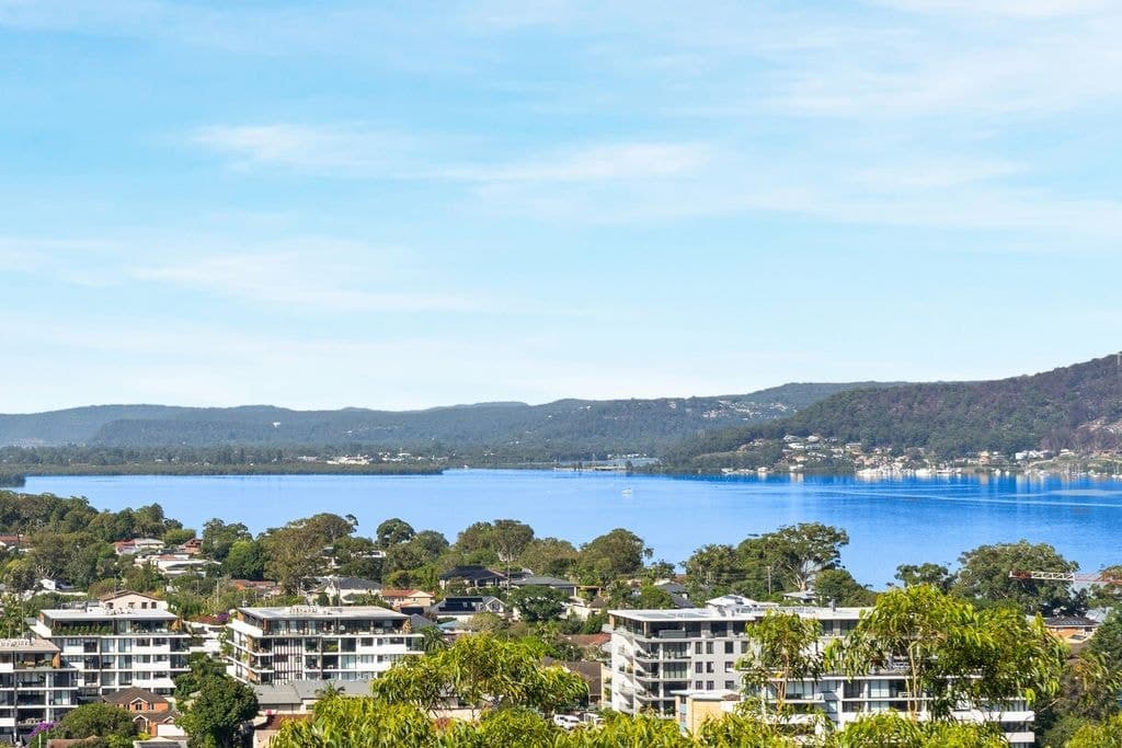 181/80 John Whiteway Drive, Gosford - Image 1