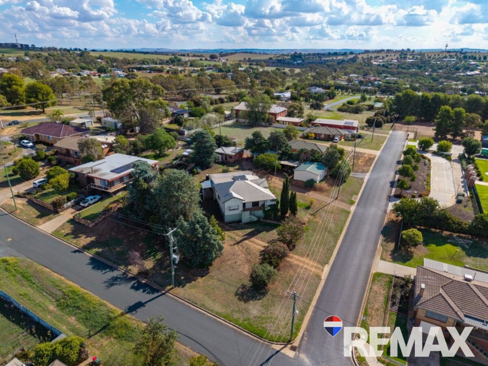 7 Kitchener Street Junee NSW 2663, Junee - Thumbnail 2