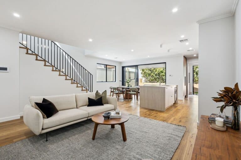 19 Clive Road, Cottesloe - Image 1