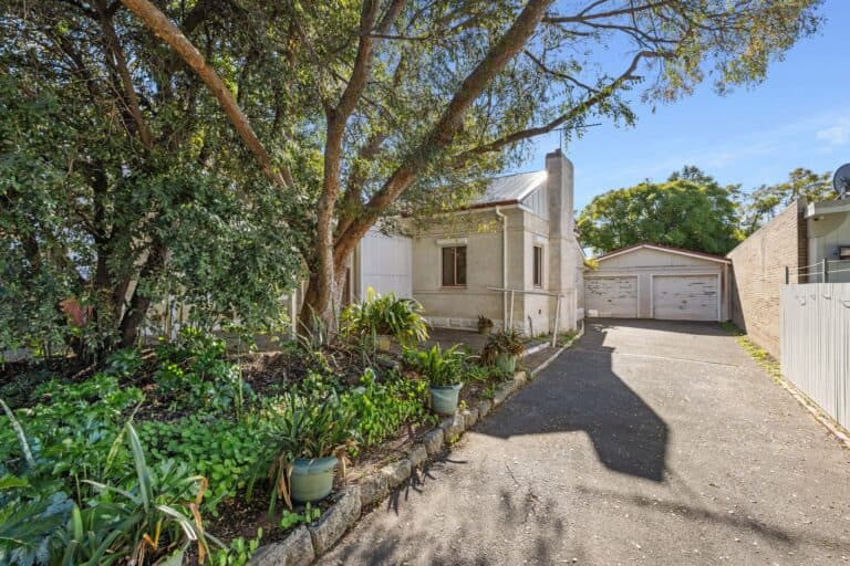 1A Second Avenue, Claremont - Thumbnail 5