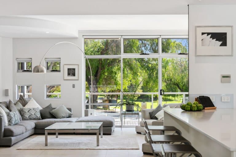 5 Mitford Street, Swanbourne - Thumbnail 2