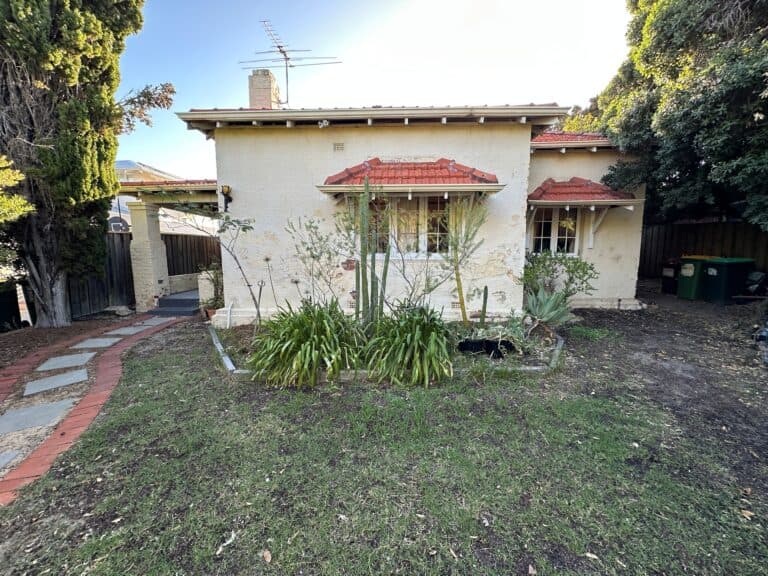 55 Lyons Street, Cottesloe - Image 1