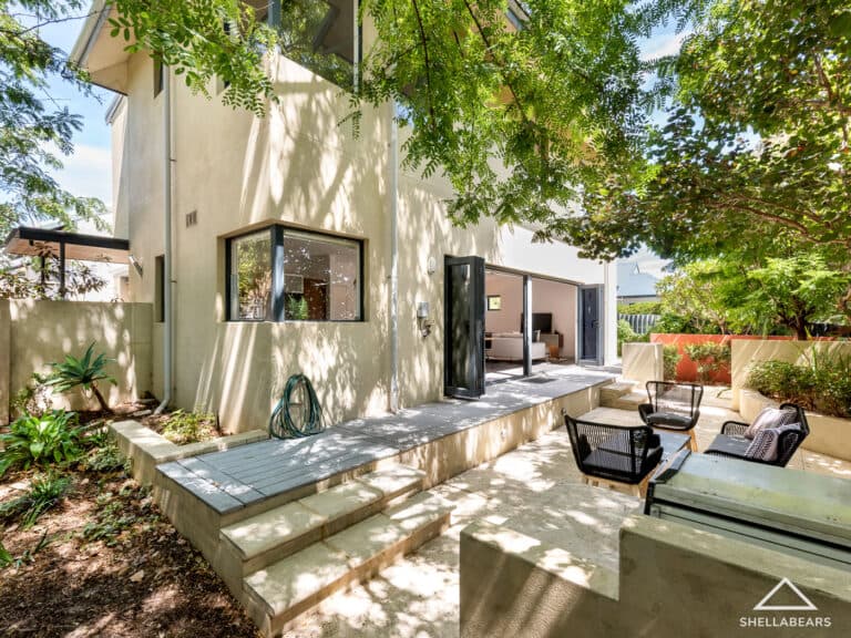 33A Mengler Avenue, Claremont - Image 1