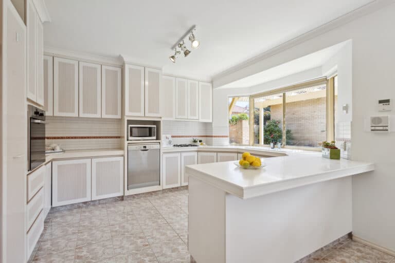 2/15 Anstey Street, Claremont - Thumbnail 2