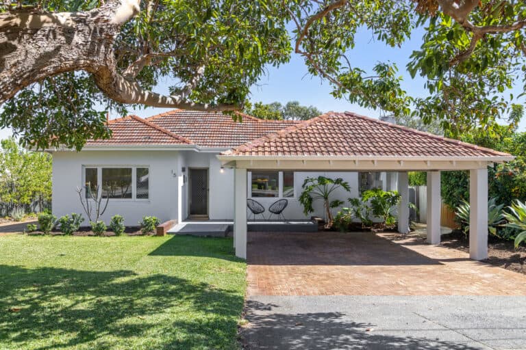 15 Lisle Street, Mount Claremont - Image 1