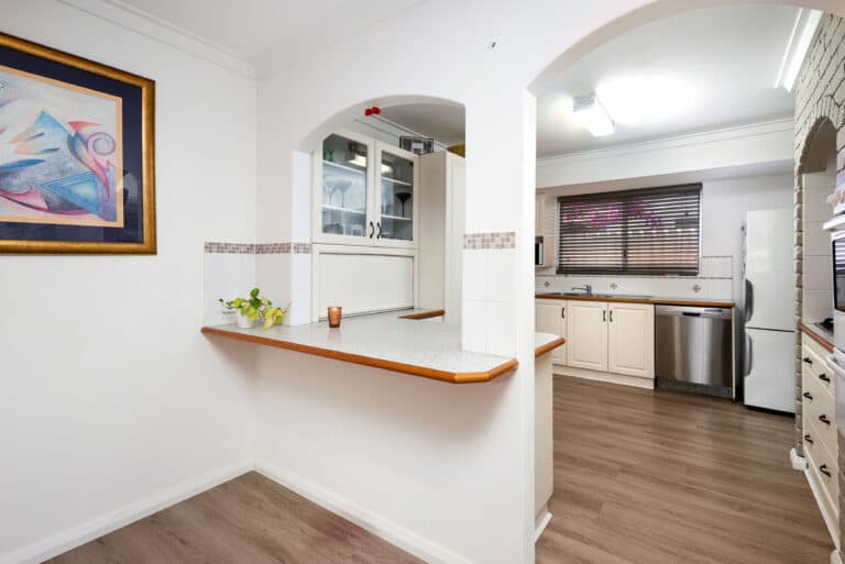 8 Doyle Street, Mosman Park - Thumbnail 4