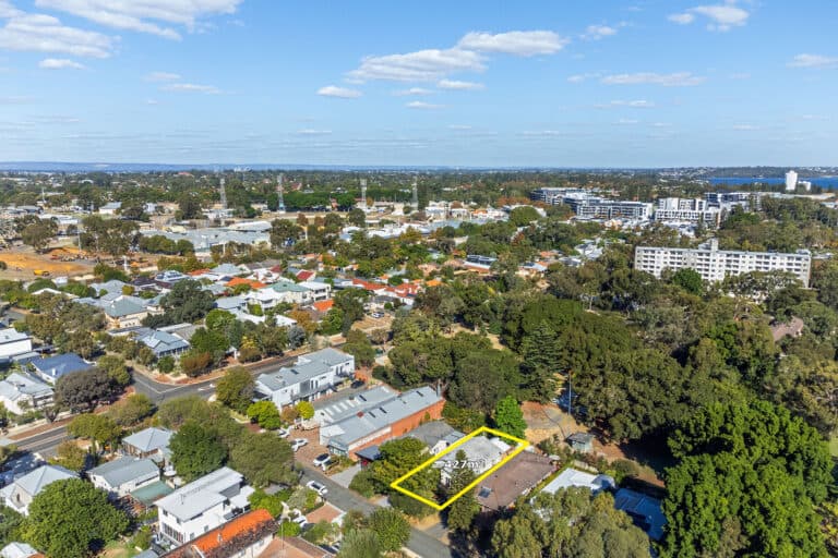 10 Lakeway Street, Claremont - Thumbnail 8