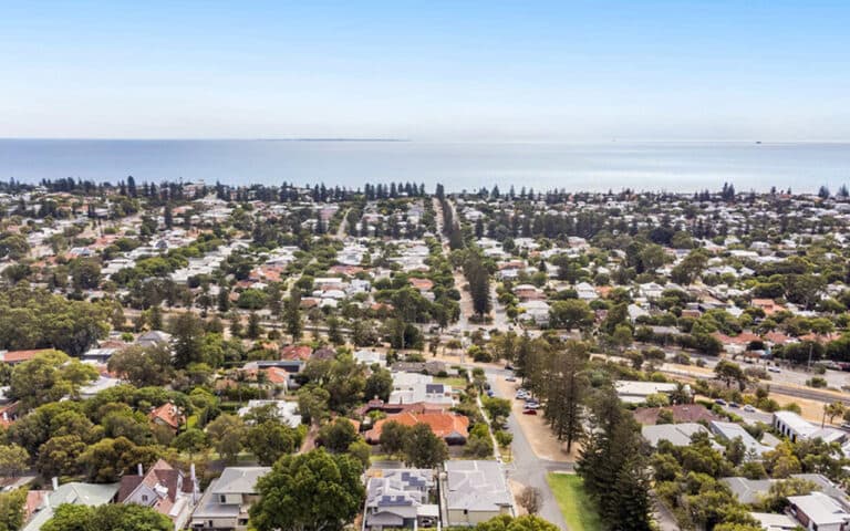 94 Railway Street, Cottesloe - Thumbnail 4