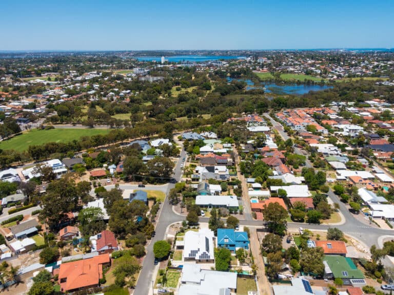 3 Finch Way, Mount Claremont - Thumbnail 2