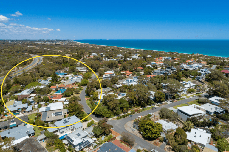 27 Launceston Avenue, City Beach - Image 1