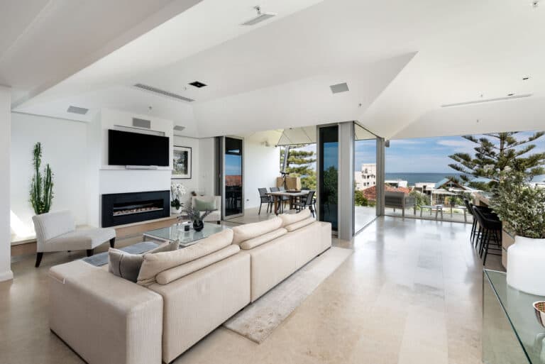 The Penthouse, 6 Hamersley Street, Cottesloe - Thumbnail 3