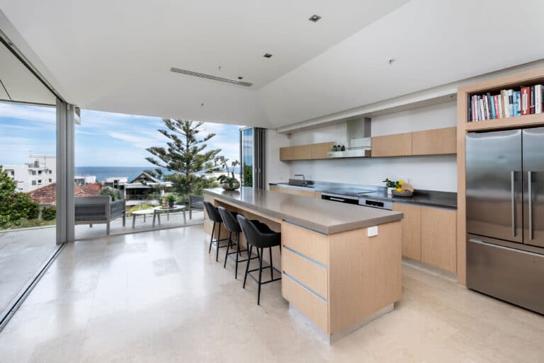 The Penthouse, 6 Hamersley Street, Cottesloe - Thumbnail 6