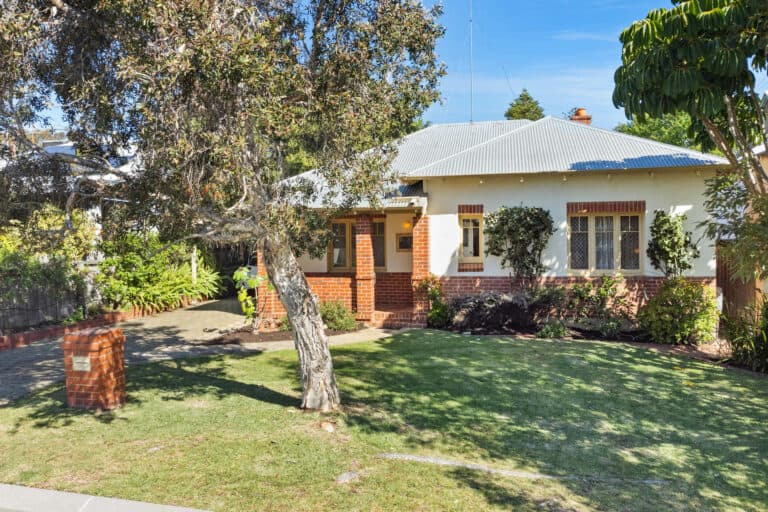 28 Lynton Street, Swanbourne - Image 1