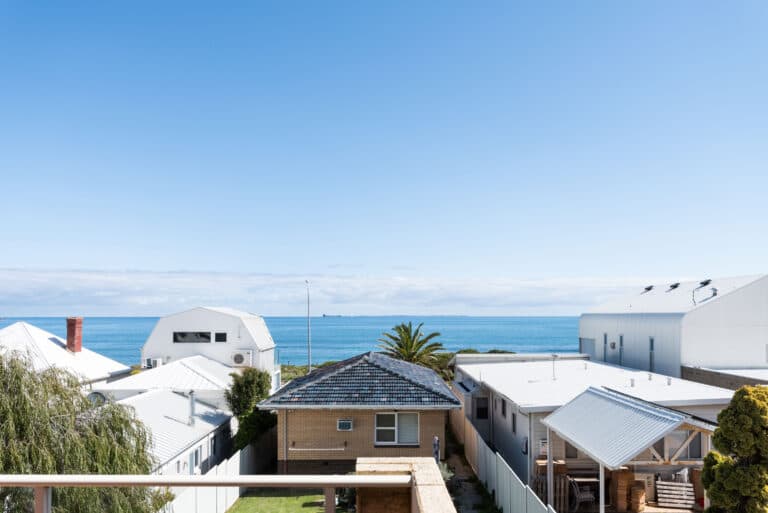 17 Curtin Avenue, Cottesloe - Thumbnail 2