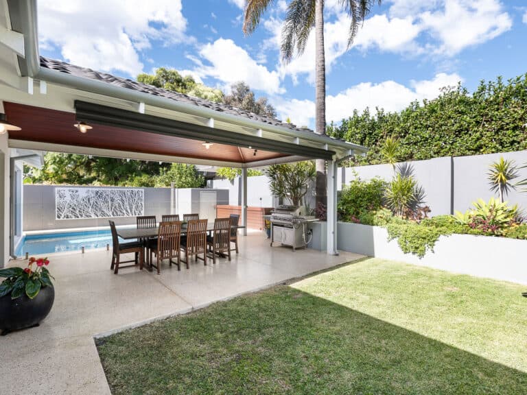 21 Mitford Street, Swanbourne - Image 1