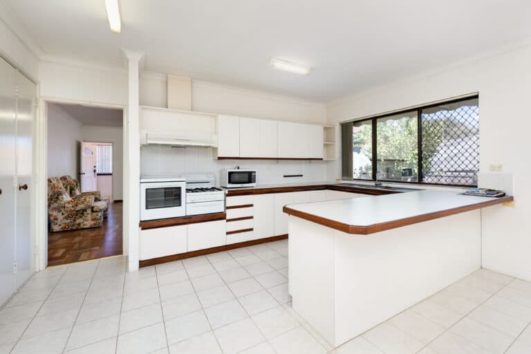 39 Somerset Crescent, Mosman Park - Thumbnail 4