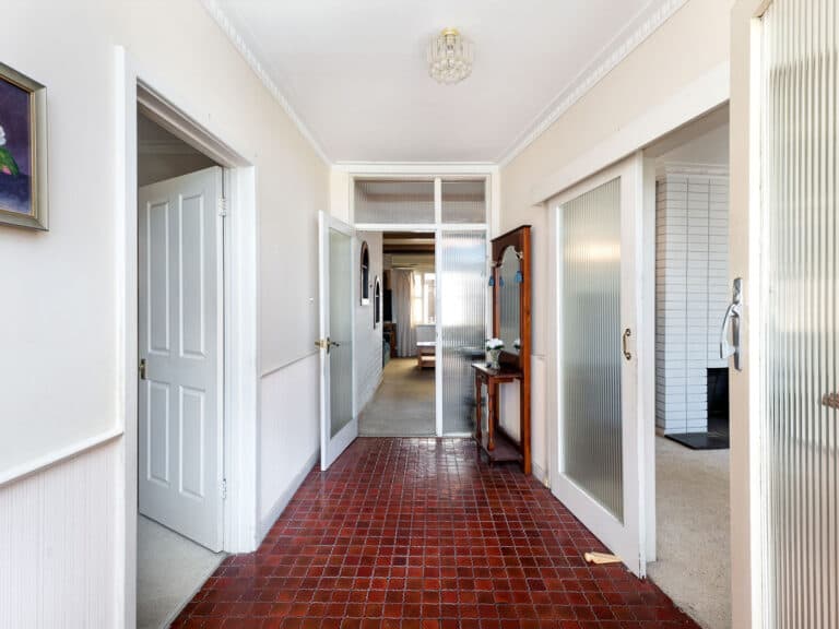 103 Rosewood Avenue, Woodlands - Thumbnail 3