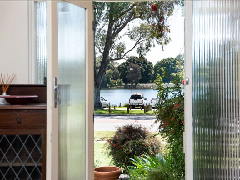 103 Rosewood Avenue, Woodlands - Thumbnail 4