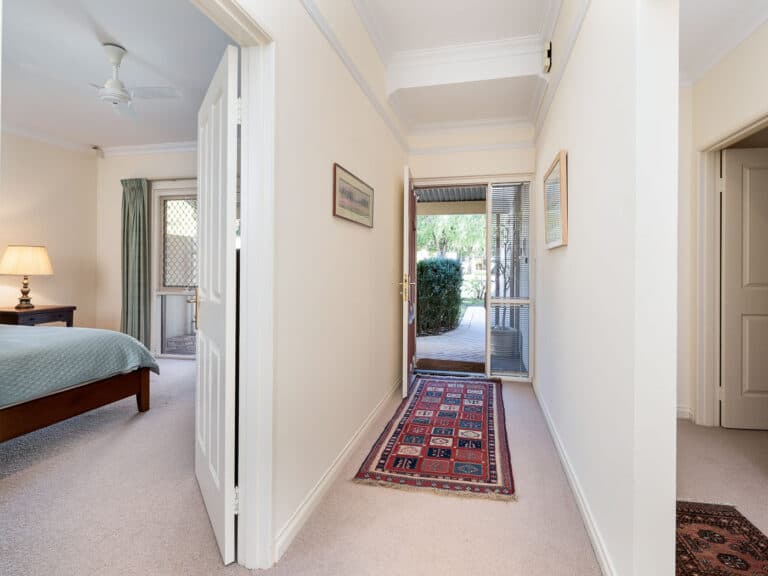 30 Stirling Road, Claremont - Thumbnail 4