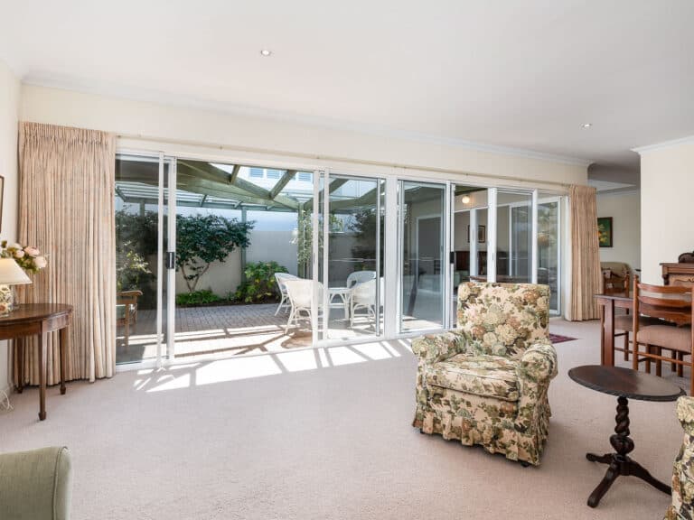 30 Stirling Road, Claremont - Thumbnail 5