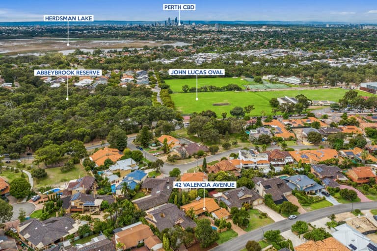 42 Valencia Avenue, Churchlands - Thumbnail 5