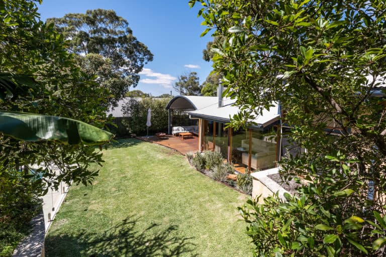 12 Fortview Road, Mount Claremont - Thumbnail 4
