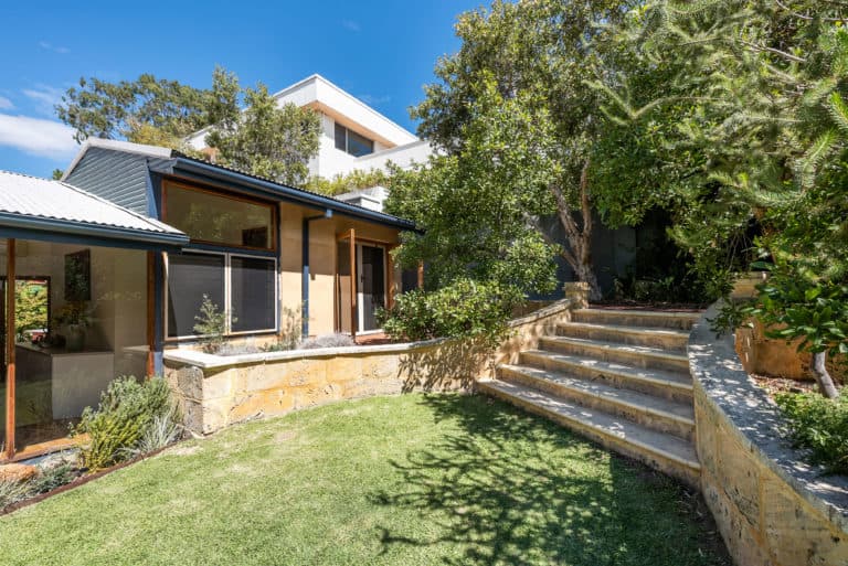 12 Fortview Road, Mount Claremont - Thumbnail 6