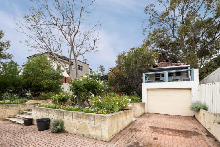 82 Railway Street, Cottesloe - Thumbnail 3