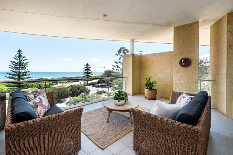 28/11 Leighton Beach Boulevard, North Fremantle - Thumbnail 2