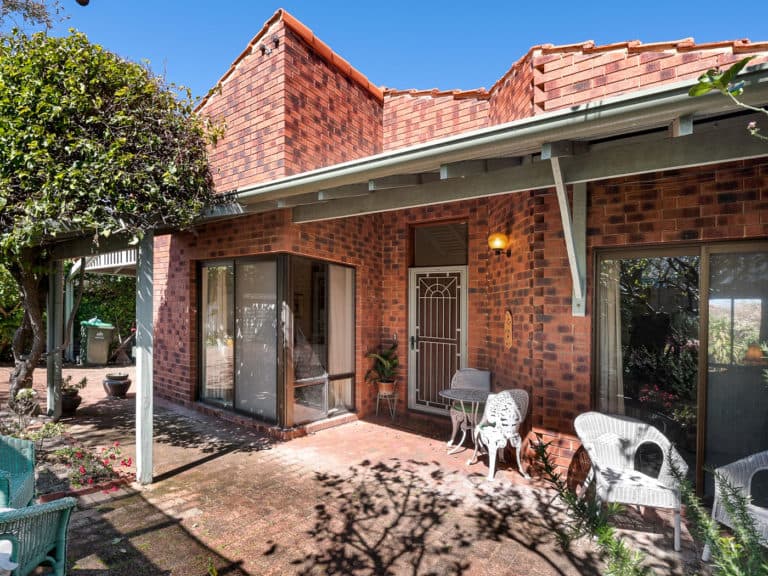 17 Burt Street, Cottesloe - Image 1