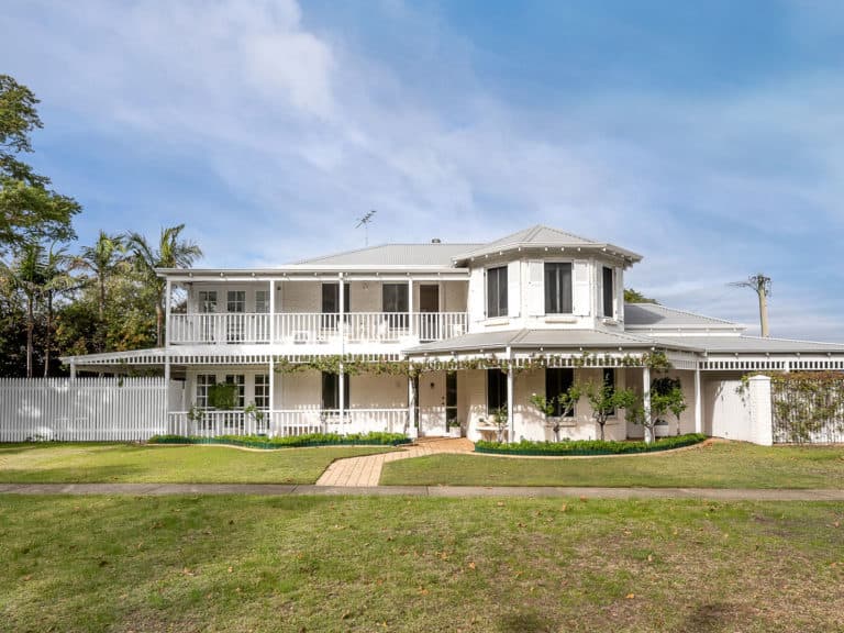 30 Pine Tree Lane, Mount Claremont - Thumbnail 4