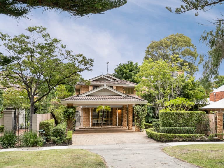 311 Marmion Street, Cottesloe - Image 1