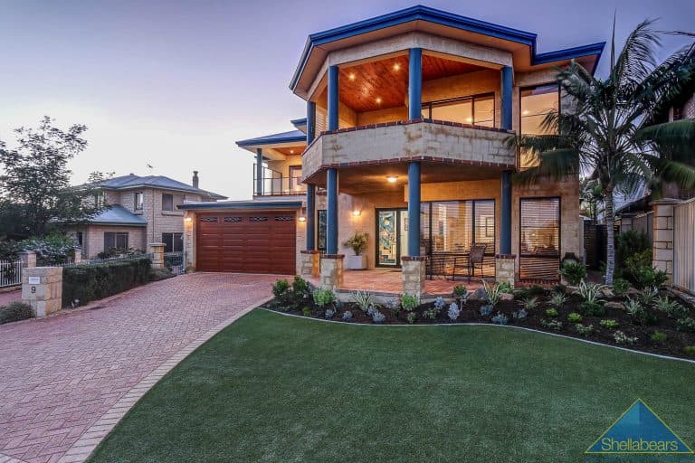 9 Salustri Place, North Fremantle - Image 1