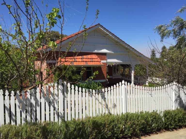 6 Grange Street, Claremont - Thumbnail 2