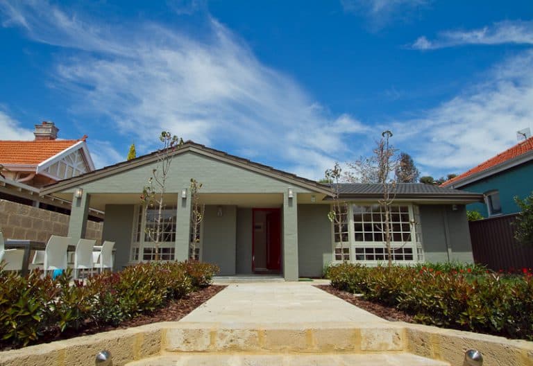 9 Hillside Avenue, Cottesloe - Image 1
