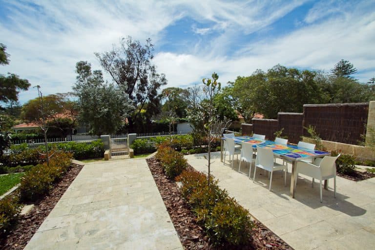 9 Hillside Avenue, Cottesloe - Thumbnail 4