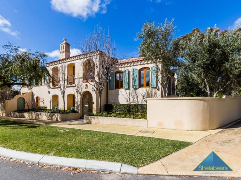 11 Agett Road, Claremont - Image 1