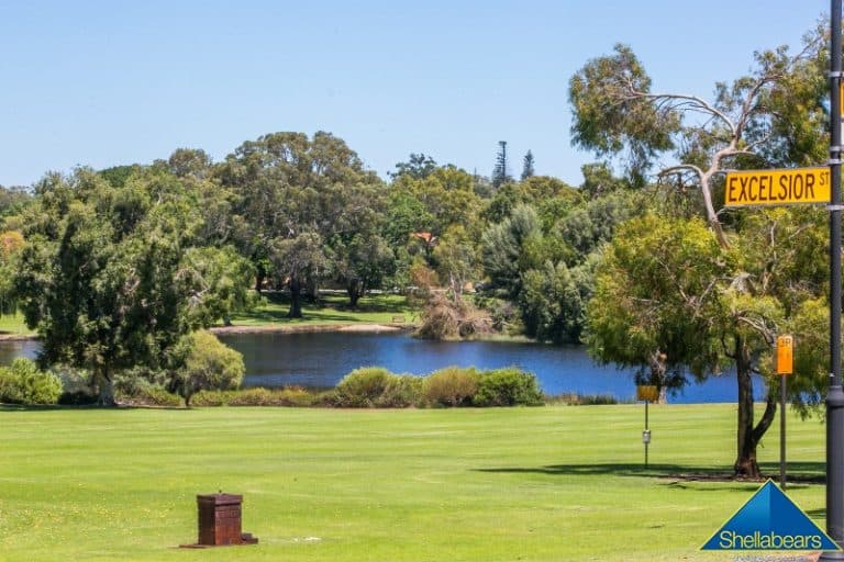 2 Excelsior Street, Shenton Park - Thumbnail 2